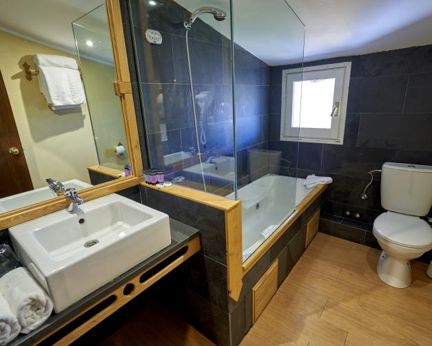 Familial Origines Deluxe